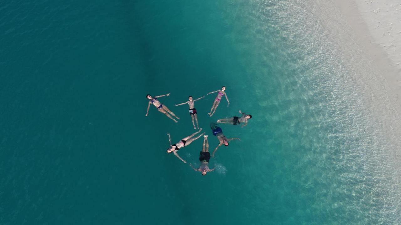 Rasreef Rasdhoo Maldives Hotel Exterior photo